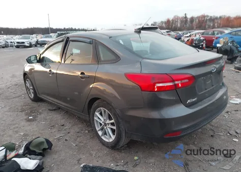 2018 Ford Focus Se z USA, uszkodzony, nr VIN 1FADP3F20JL307200